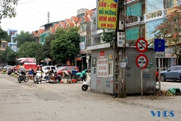Cấm nhưng vẫn ngang nhiên