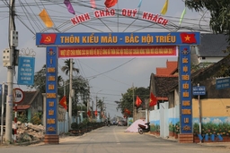 Thôn Bắc Hội Triều đón nhận danh hiệu thôn đạt chuẩn NTM kiểu mẫu