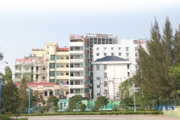 Du lịch “đứng dậy” sau đại dịch: Lao đao cú “sốc” COVID-19