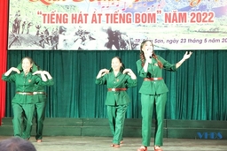 Liên hoan văn nghệ “Tiếng hát át tiếng bom” của cựu TNXP Thanh Hóa