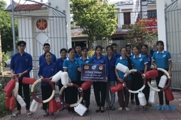 Thiết thực công trình “lốp xe cứu hộ” phòng, chống đuối nước ở xã Định Tân