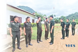 Những người lặng thầm giữ vùng biên bình yên