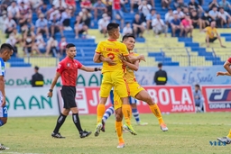 Hai “cận vệ già” cùng “nổ súng” đưa Đông Á Thanh Hóa vào bán kết Cúp Quốc gia 2022