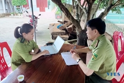 Nỗi vất vả của nữ kiểm lâm viên huyện vùng cao biên giới
