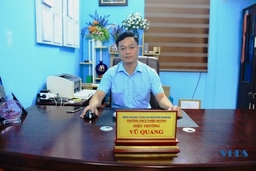 Thầy hiệu trưởng có nhiều sáng kiến kinh nghiệm, tâm huyết với nghề dạy học