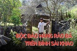 Độc đáo hàng rào đá trên đỉnh Sài Khao