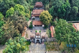 Độc đáo, linh thiêng đền Bà Triệu