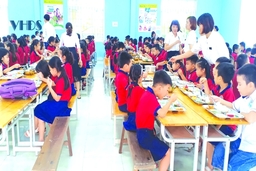 Nhân rộng mô hình bán trú ở cấp tiểu học