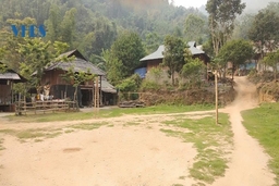 Trăn trở bản Khà