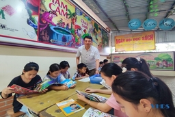 Người thầy trăn trở với văn hóa đọc của học sinh vùng cao