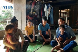 Gương sáng vùng biên