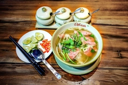 Phở bò Việt Nam “qua mặt” các món soup lừng danh châu Âu trong xếp hạng của CNN