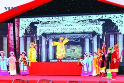 Lễ hội đền thờ Lê Hoàn: Gạch nối quá khứ và hiện tại