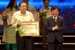 Khởi sắc lý luận, phê bình văn học nghệ thuật Thanh Hóa - nhìn từ các giải thưởng Trung ương