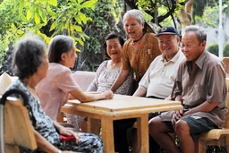 Mở rộng độ bao phủ mạng lưới câu lạc bộ liên thế hệ tự giúp nhau