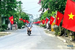 Lá cờ mùa thu