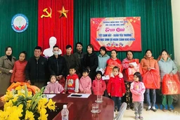 Miễn học phí - “bước ngoặt lịch sử” (Bài 2): Đường đến trường rộng mở