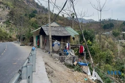 Người dân xã Mường Lý vẫn mong mỏi an cư