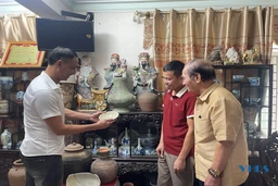 Những người đam mê sưu tầm cổ vật