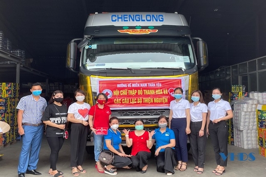 Chuyến xe nghĩa tình hướng về Miền Nam thân yêu