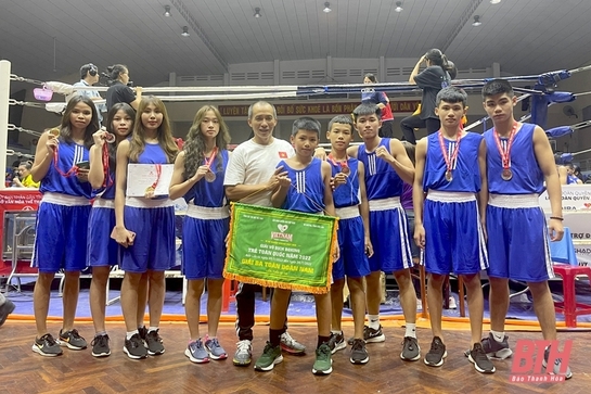 Các VĐV Thanh Hóa thi đấu xuất sắc tại Giải vô địch boxing trẻ toàn quốc 2022