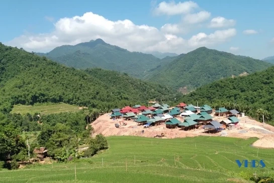 Cuộc sống mới trên đồi Pom Phai