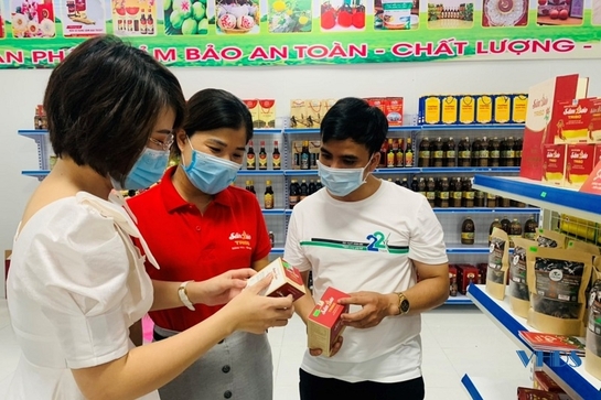 Toàn tỉnh có 16 điểm cửa hàng trưng bày và bán sản phẩm OCOP