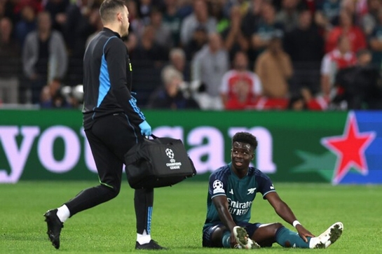 Bukayo Saka chấn thương: Vấn đề của Arsenal và bài toán hóc búa dành cho Arteta