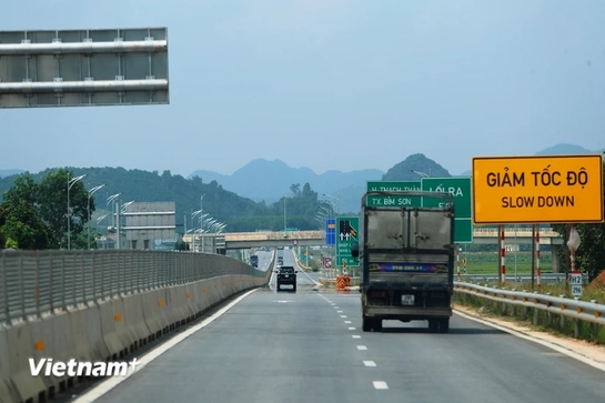 Không có hiện tượng ‘phí chồng phí’ với các tuyến cao tốc Nhà nước đầu tư