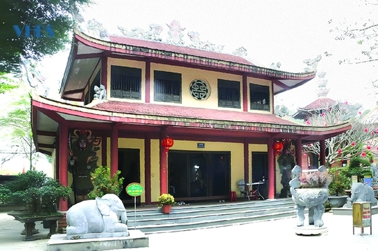 Những người con ưu tú của đất mường Trịnh Vạn