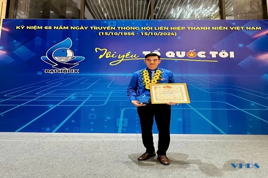 Bí thư Đoàn Thanh niên xã Quảng Hải tiên phong trong chuyển đổi số