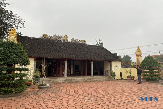 Trên đất Phương Giai -  Thổ Phụ