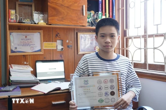 Chân dung học sinh lớp 6 giành Huy chương Vàng tại Đấu trường Toán học châu Á 2025