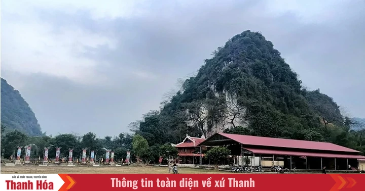 Non nước chùa Rồng